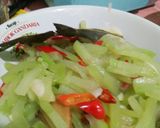 Foto langkah ke 7 dari resep Tumis Labu Siam.