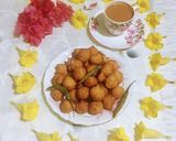 A picture of step 6 of Urad Dal FULURI / Fritters.