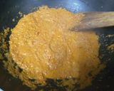 A picture of step 2 of Prawns ghassi.