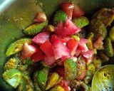 A picture of step 3 of Spiny gourd.