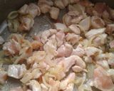 Foto del paso 2 de la receta: Papas fritas con salsa de pollo