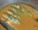 Foto langkah ke 5 dari resep Kuring Belacan Kuah Pedas Asam.
