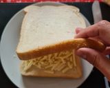 Foto langkah ke 2 dari resep Milk Cheese Bread Toast.