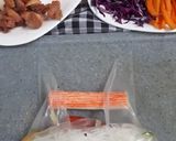 Foto langkah ke 4 dari resep Vietnam spring roll.