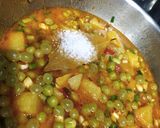 A picture of step 8 of Green peas potato sabji.