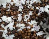 A picture of step 3 of Chana Chaat (Chickpea Chaat).