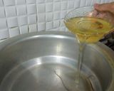 A picture of step 5 of Chicken gravy.