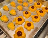 Foto langkah ke 4 dari resep Nastar Klasik Bentuk Bunga dan Jagung.