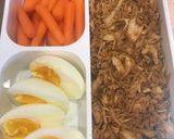 Foto langkah ke 7 dari resep Bento Ayam Suwir.