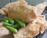 Foto langkah ke 5 dari resep Tahu isi aci bakso.