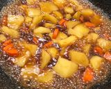 A picture of step 4 of Chicken Wing Stew with Potato.