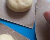 Foto langkah ke 5 dari resep Bomboloni Vla Mangga.