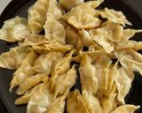 Foto langkah ke 8 dari resep Gyoza Ayam.