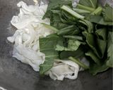 Foto langkah ke 4 dari resep Kwetiau bola sapi siram kuah.