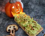 Foto del paso 3 de la receta: 💀 TOSTADAS HALLOWEEN 💀