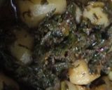 A picture of step 4 of Aloo Palak Maithe.