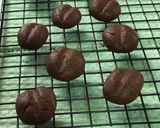 A picture of step 3 of Coffee Beans Cookies.