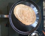 A picture of step 2 of Green moong dal dosa.