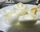 Foto del paso 1 de la receta: Huevos rellenos con bechamel y carne picada🥚🥚