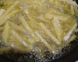 A picture of step 3 of Cricpy french fries.