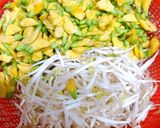 Hình bước làm 2 của món Canh chua cá lóc đồng nấu bông điên điển