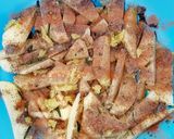 A picture of step 3 of Baked potato wedges.