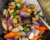 Foto langkah ke 3 dari resep Tumis Terong Cabe Tomat.