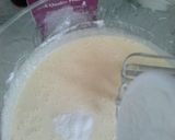 A picture of step 4 of Paint on chocolate cake.