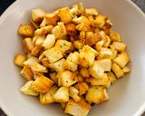 A picture of step 5 of Air Fryer Croutons.