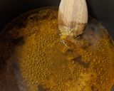 A picture of step 8 of Vietnamese Caramelised Pork.