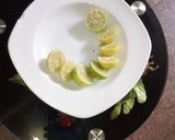 A picture of step 4 of Detox drink🍋🍋🥂🥂.