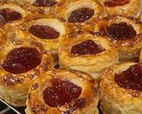 Foto langkah ke 4 dari resep Strawberry Pastry Cup.