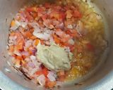 A picture of step 2 of Methi carrot potato.