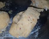 A picture of step 4 of Besan ke roti,.