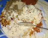 A picture of step 1 of Brinjal Pakora.