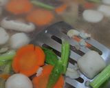 Gambar langkah 5 resipi Kueh Teow Ladna Istimewa.