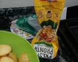 Foto del paso 1 de la receta: Papines con Polenta y pollo al horno