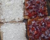 A picture of step 2 of Schezwan Bread Sandwich.