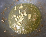 櫛瓜香炒雞肉佐蝦仁的食譜步驟3照片