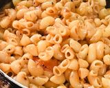 A picture of step 4 of Vegetable pasta.