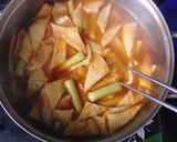 Hình bước làm 3 của món Bánh gạo cay HQ, chả cá (tokbokki sốt cayyy)