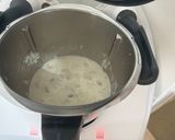 Foto del paso 4 de la receta: Salsa creamy de champiñones