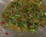Foto langkah ke 4 dari resep Ikan Asin Cabe Ijo.
