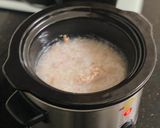 Hình bước làm 1 của món Cháo Thịt Bò Bằm Trứng Cút