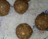 A picture of step 5 of Bread Banana Ladoo.