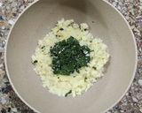 Foto del paso 1 de la receta: 🥔🌱Omelette de papa y espinaca relleno con jamón y muzzarella 🌱🥔