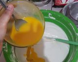 Foto langkah ke 3 dari resep Bolu zebra putih telur pandan coklat (W#36).