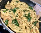 Une image de l'étape 3 de Tagliatelles crevettes 🦐 & épinards.