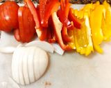 Foto del paso 2 de la receta: Quesadillas de camarón