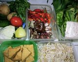 Foto langkah ke 1 dari resep Tumis Bakso Brokoli.